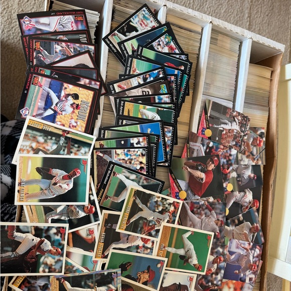 Baseball Trading Card Collection - Picture 4 of 4